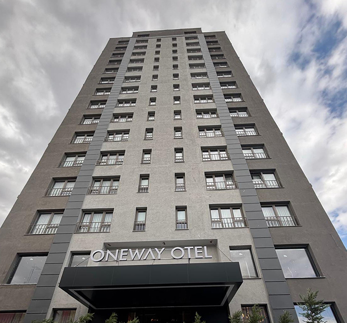 Oneway Hotel